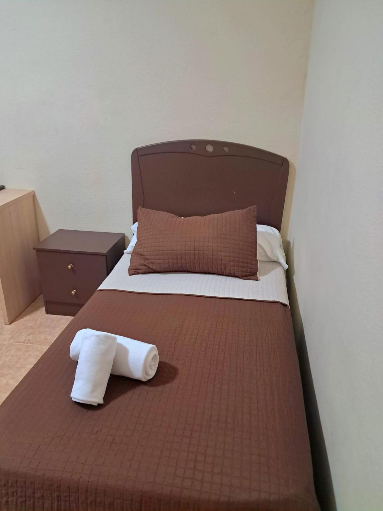 Triple Room Private Bathroom